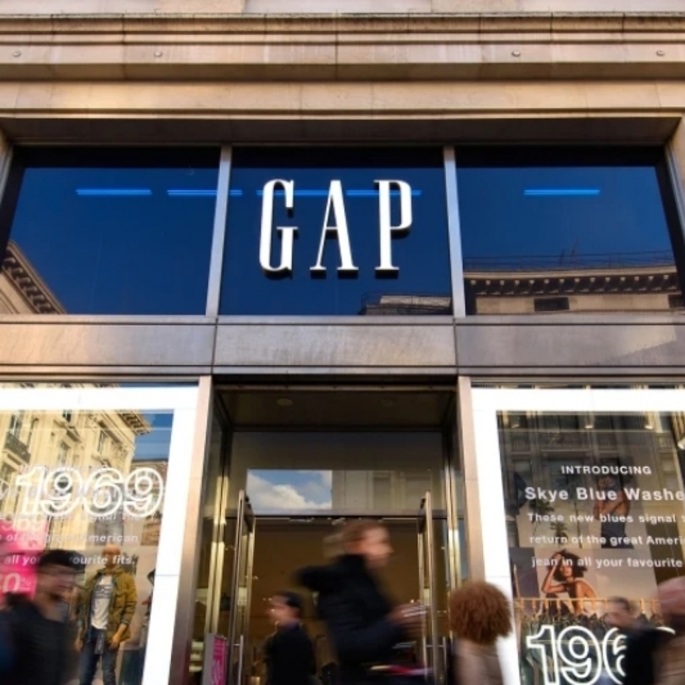 Gap Collection - Picture 3 of 4